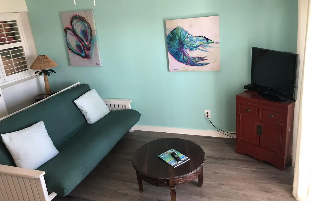 Drop Anchor Resort & Marina-1