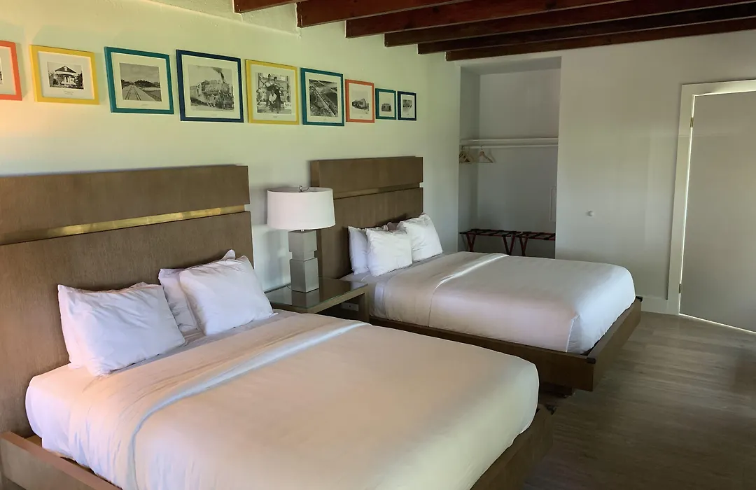 Sunset Inn-1