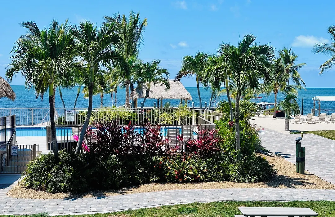 Ragged Edge Resort & Marina-1